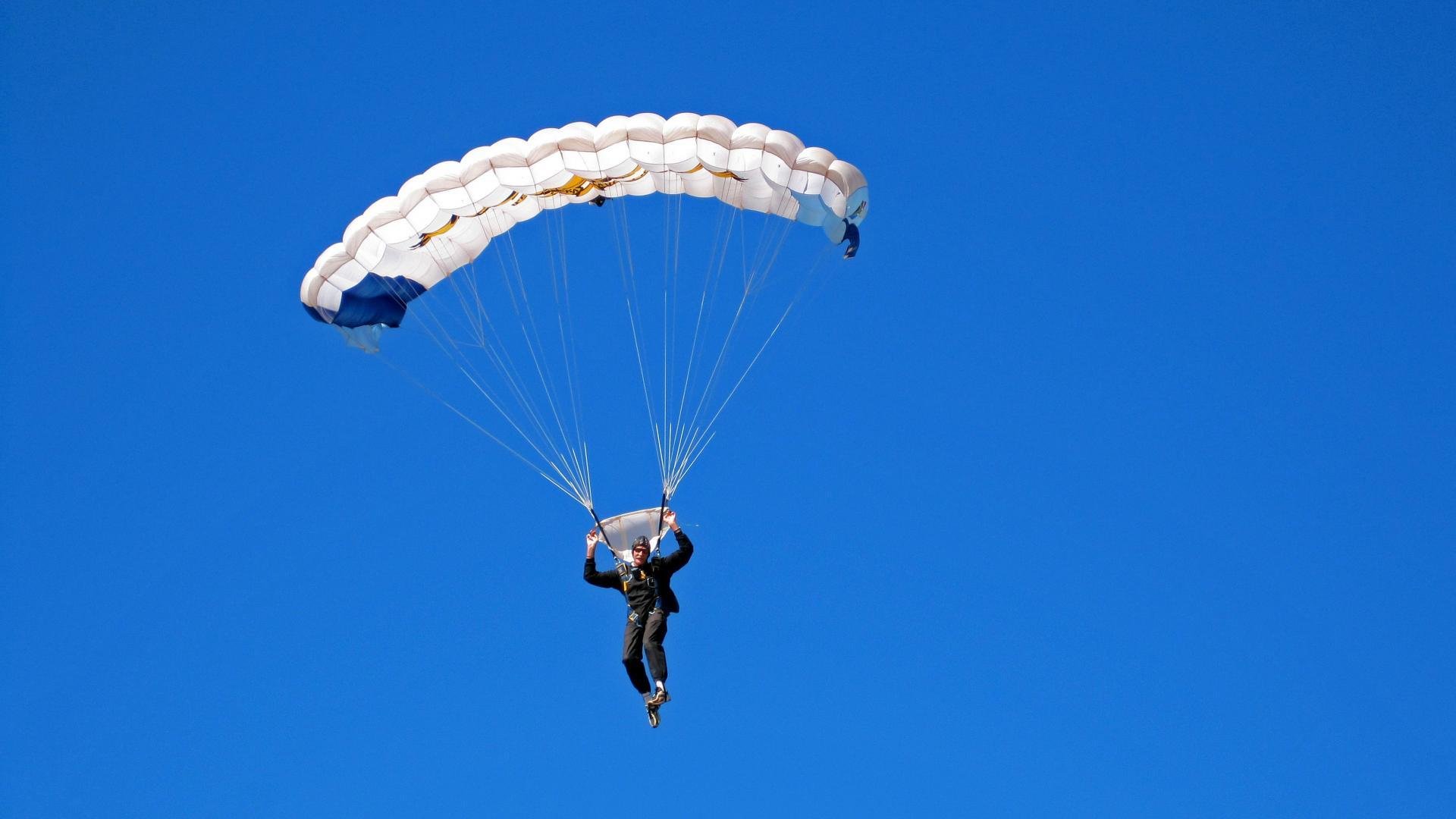 中国队挑战世界强队，备战海外赛场，中国对世界联队挑战赛